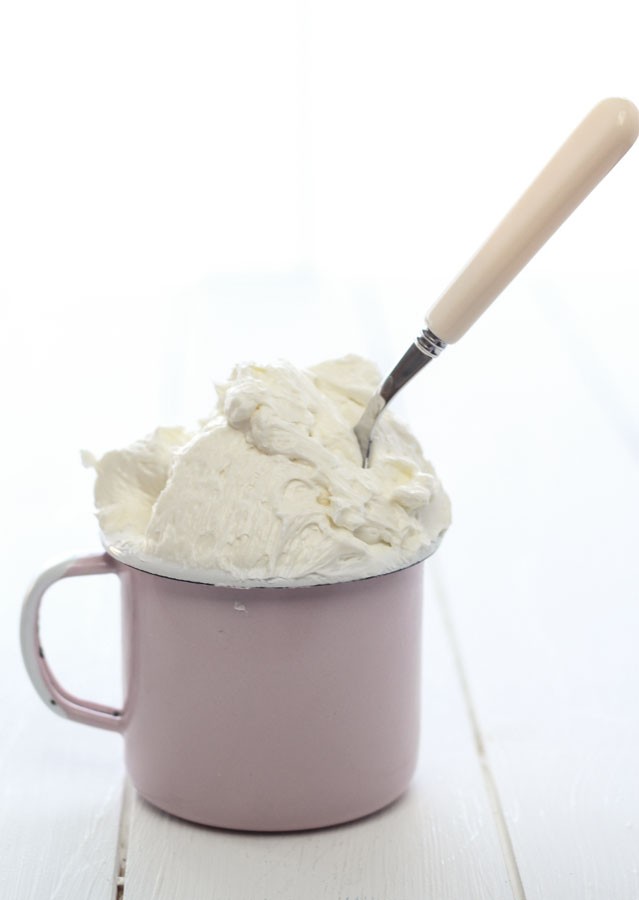 crema merengue suizo